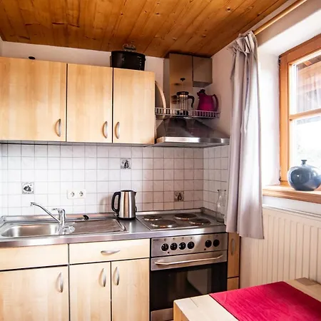 Haus Heufelder Apartament *